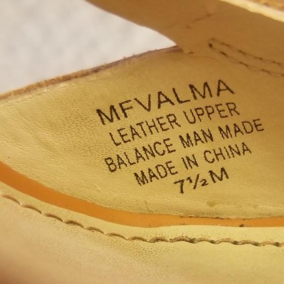 Marc Fisher Strappy Heels/Leather Upper/Size 7 1/2 - Picture 6 of 6